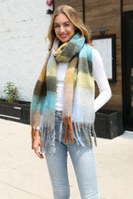 Load image into Gallery viewer, CHECKERED PATTERN SCARF GREEN SCARVES