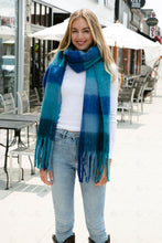 Load image into Gallery viewer, CHECKERED PATTERN SCARF SCARVES