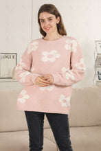 Load image into Gallery viewer, DAISY PATTERN SWEATER APPAREL