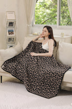 Load image into Gallery viewer, Jcl1010 Throw Blankets