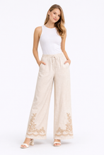 Load image into Gallery viewer, BOHO PATTERN LINEN PANTS
