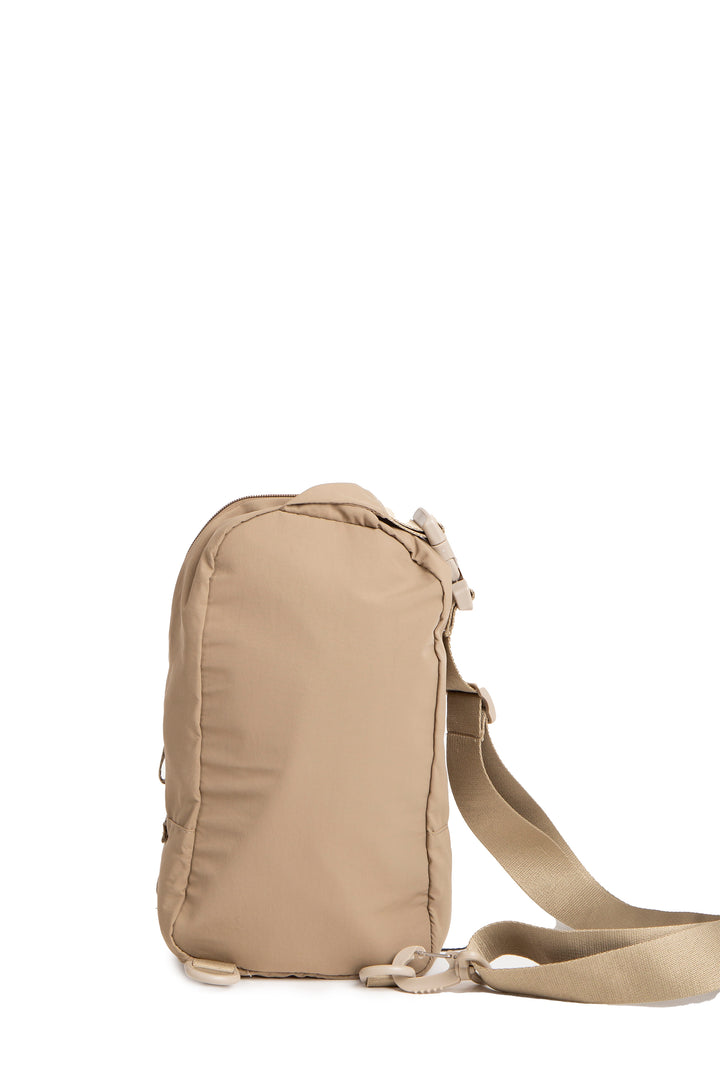 SOLID COLOR CROSSBODY SLING BAG