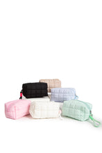 Load image into Gallery viewer, SOLID COLOR QULITED PATTERN TRAVEL POUCH
