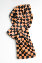 Load image into Gallery viewer, CHECKERED PATTERN SCARF

