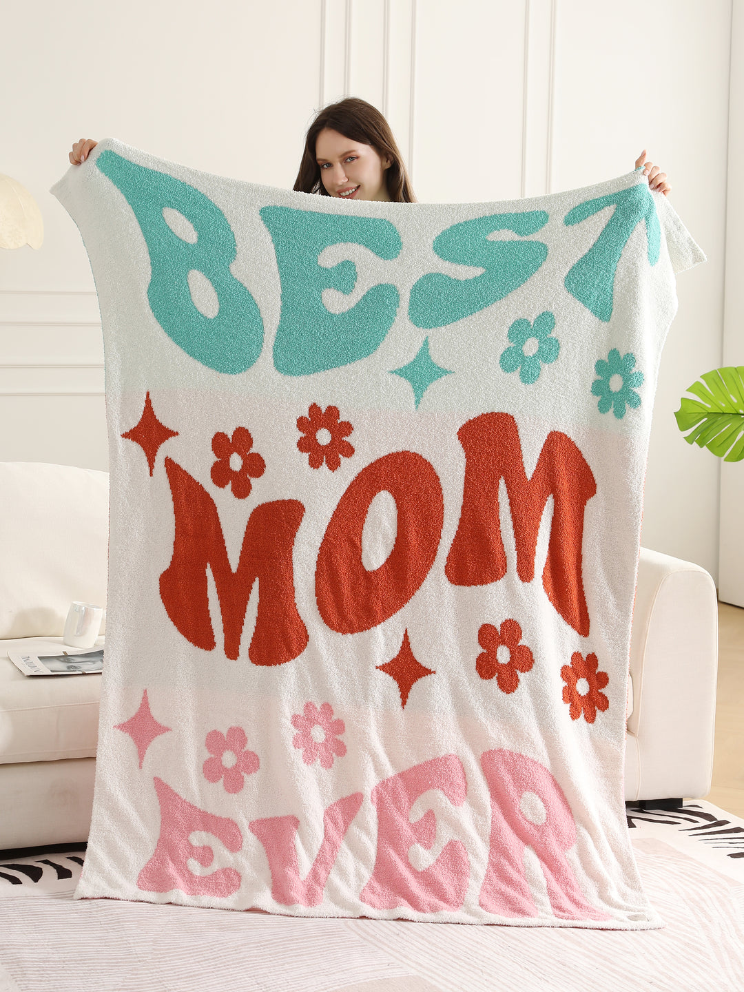 MULTI-COLORED MAMA PATTERN THROW BLANKET