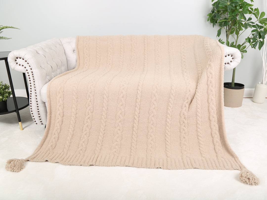 SOLID COLOR THROW BLANKET W/ TASSELS