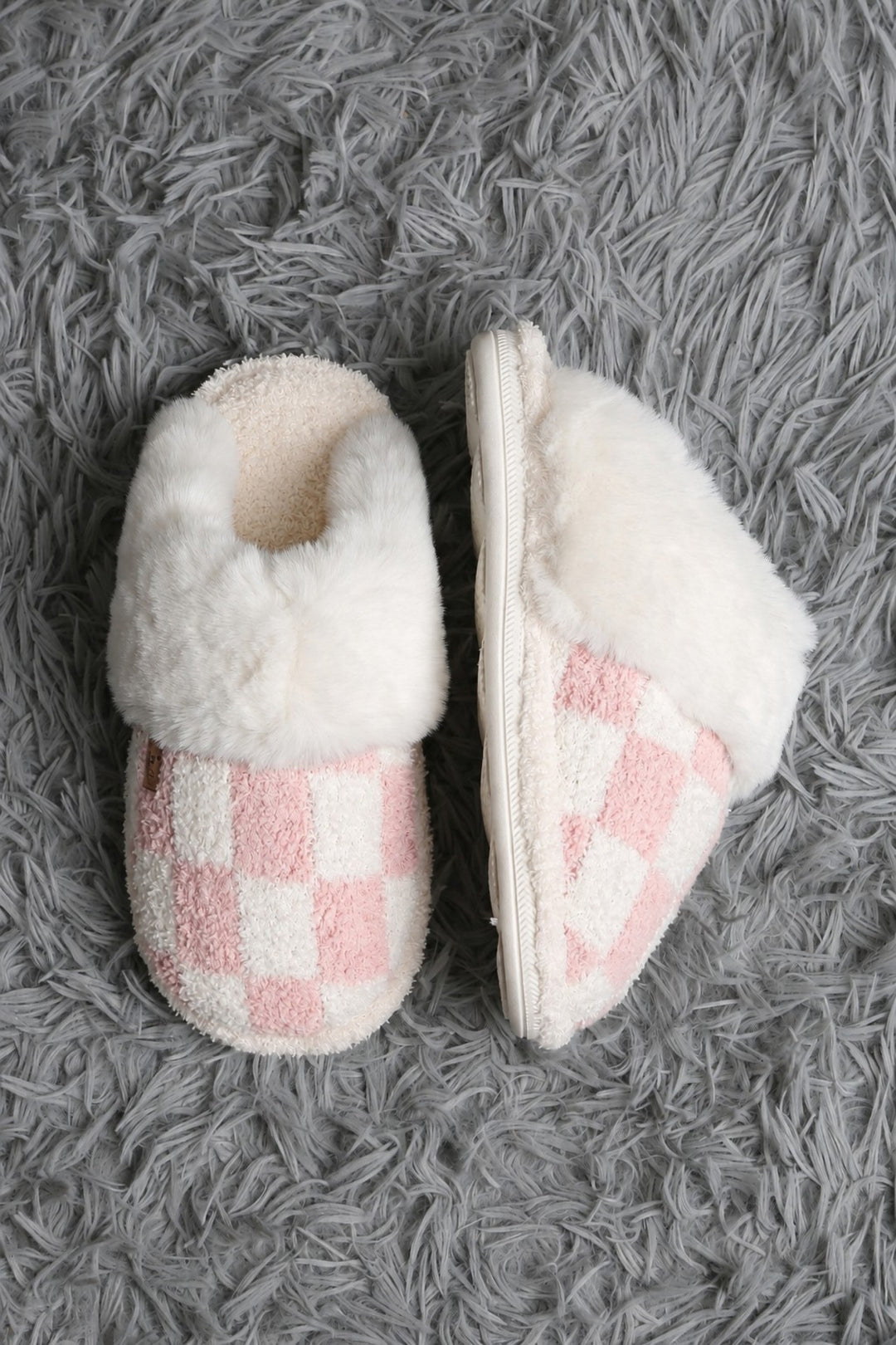 CHECKERED PATTERN MULE SLIPPERS