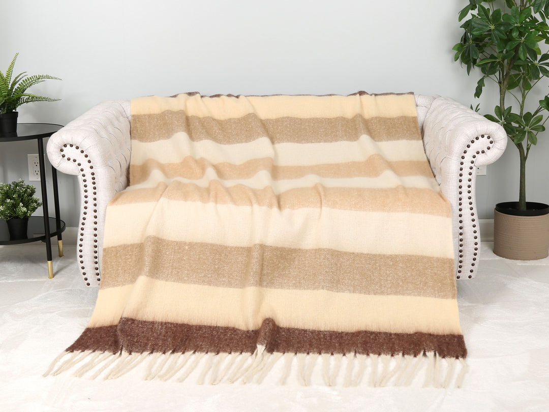 STRIPED PATTERN THROW BLANKET W/ FRINGE