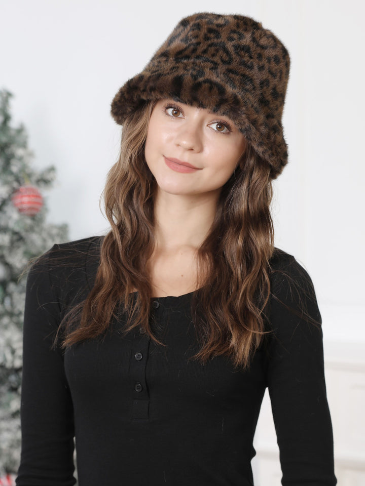 ANIMAL PATTERN BUCKET HAT