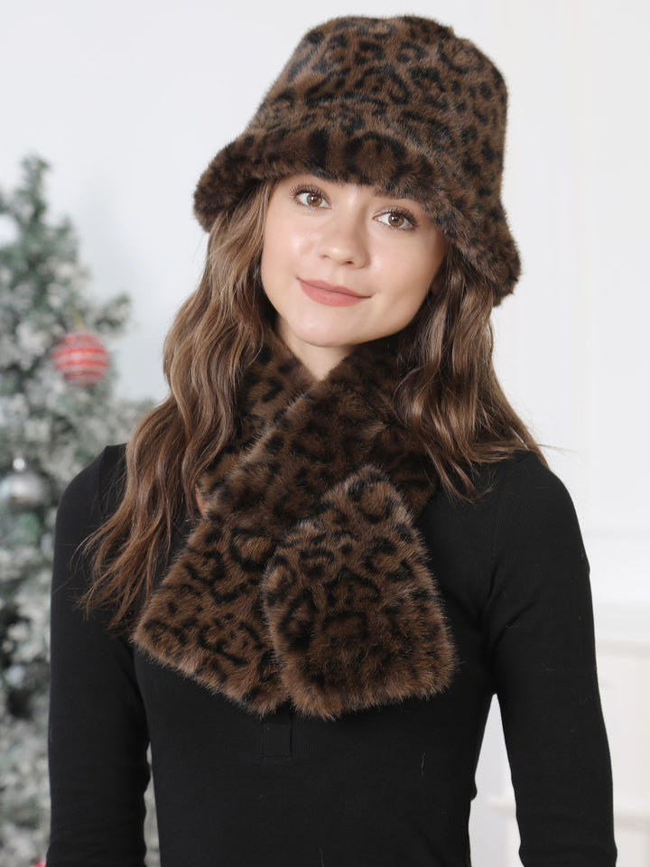 ANIMAL PATTERN SCARF