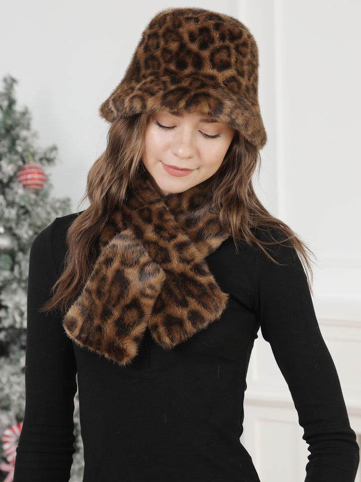 ANIMAL PATTERN SCARF