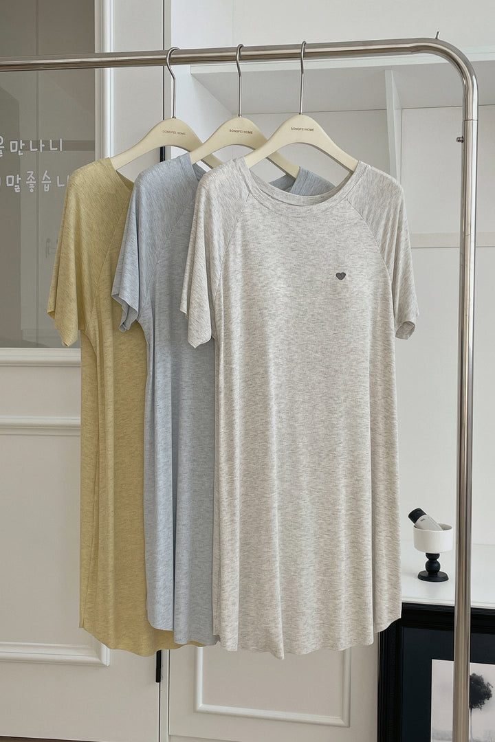 SOLID COLOR SLEEPSHIRT