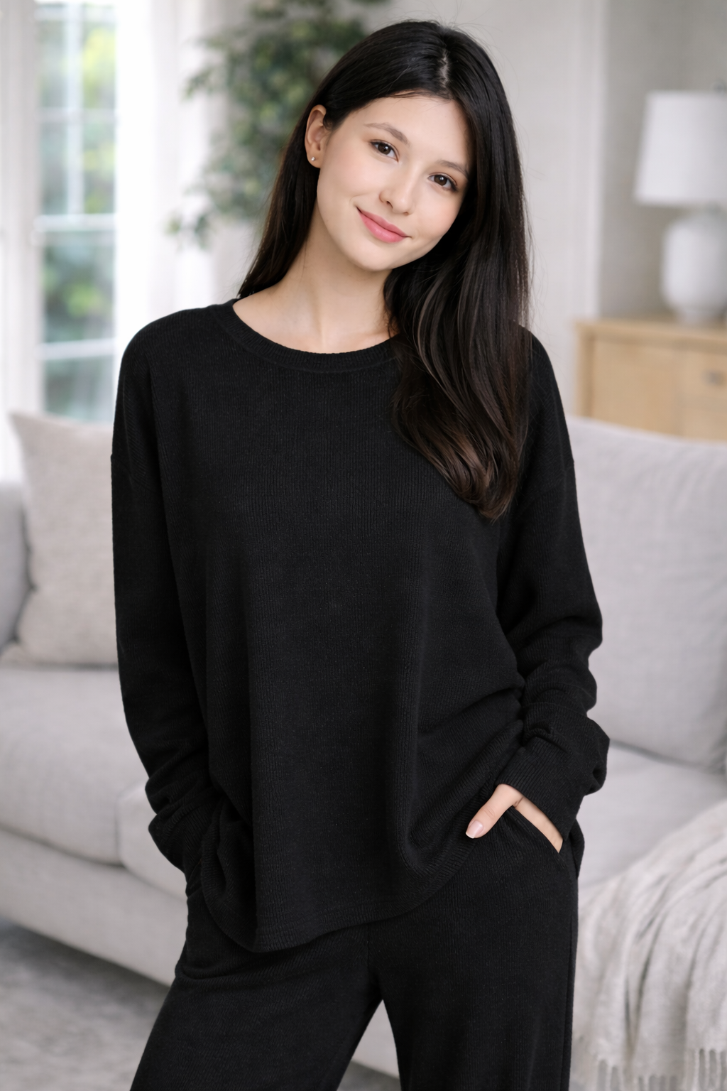 SOLID COLOR SWEATER