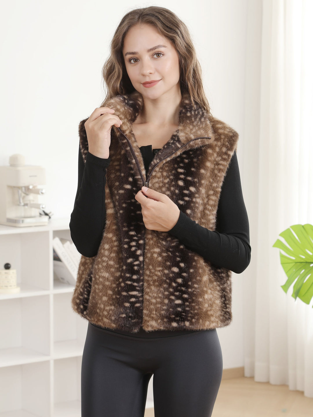 DEER PATTERN VEST