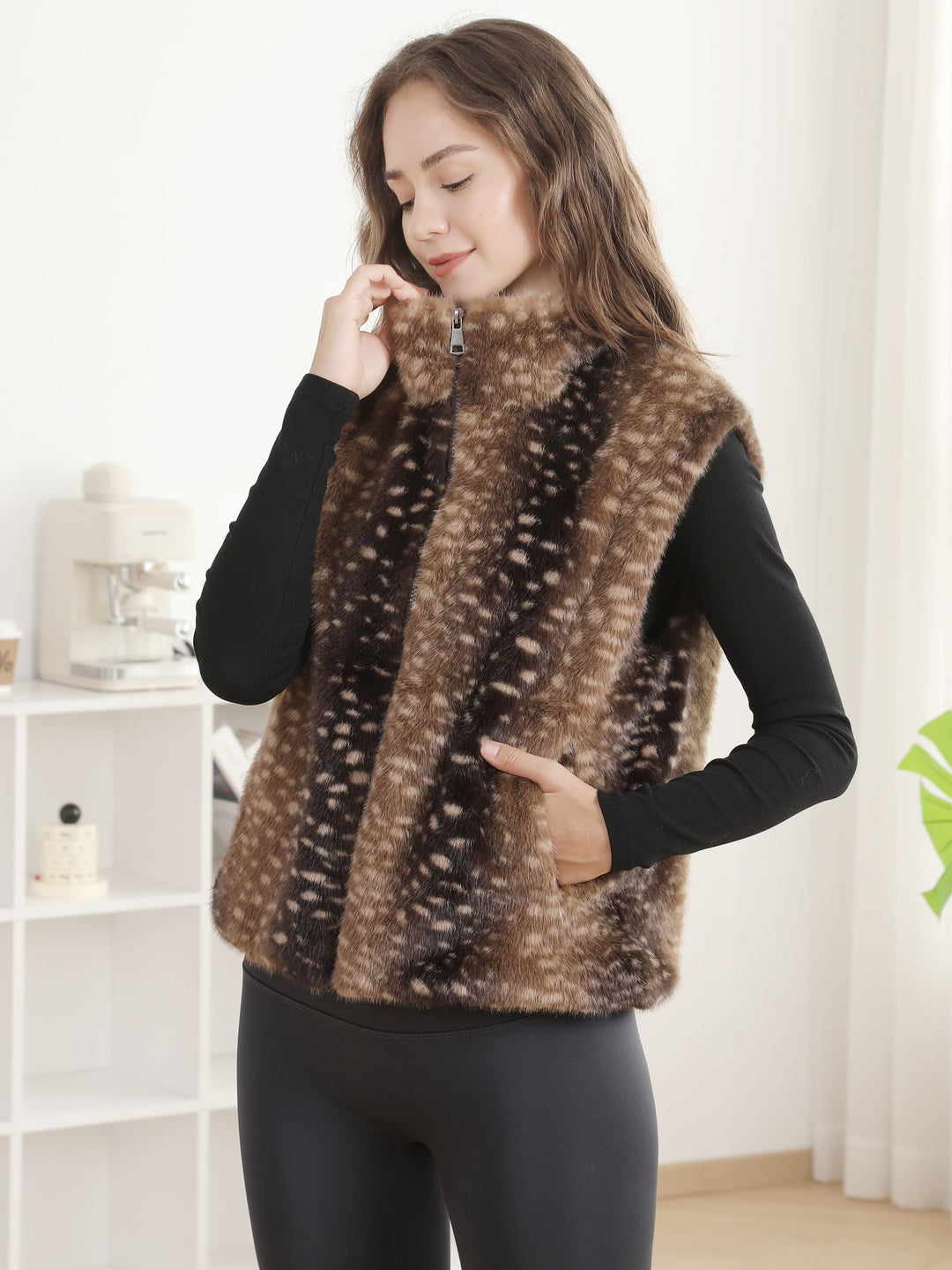 DEER PATTERN VEST