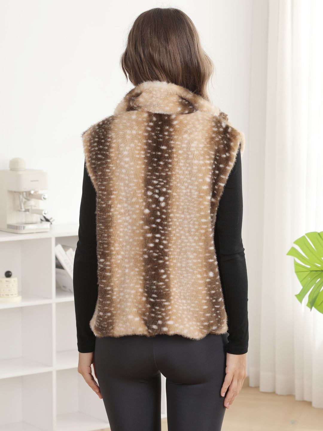 DEER PATTERN VEST