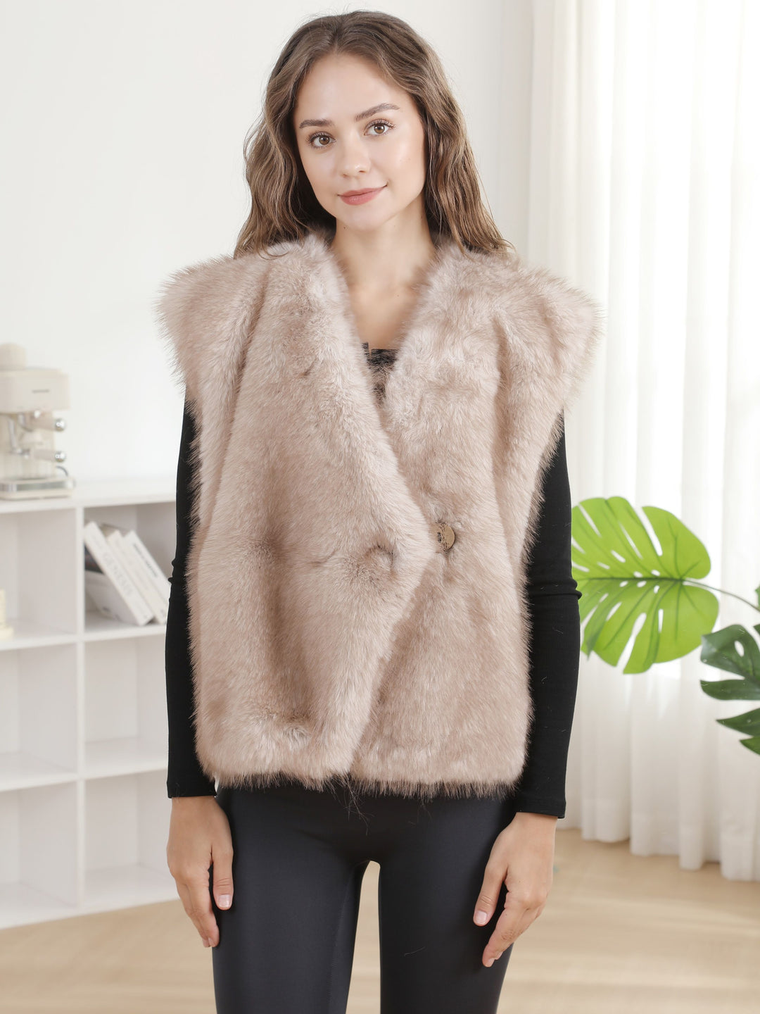 SOLID COLOR VEST