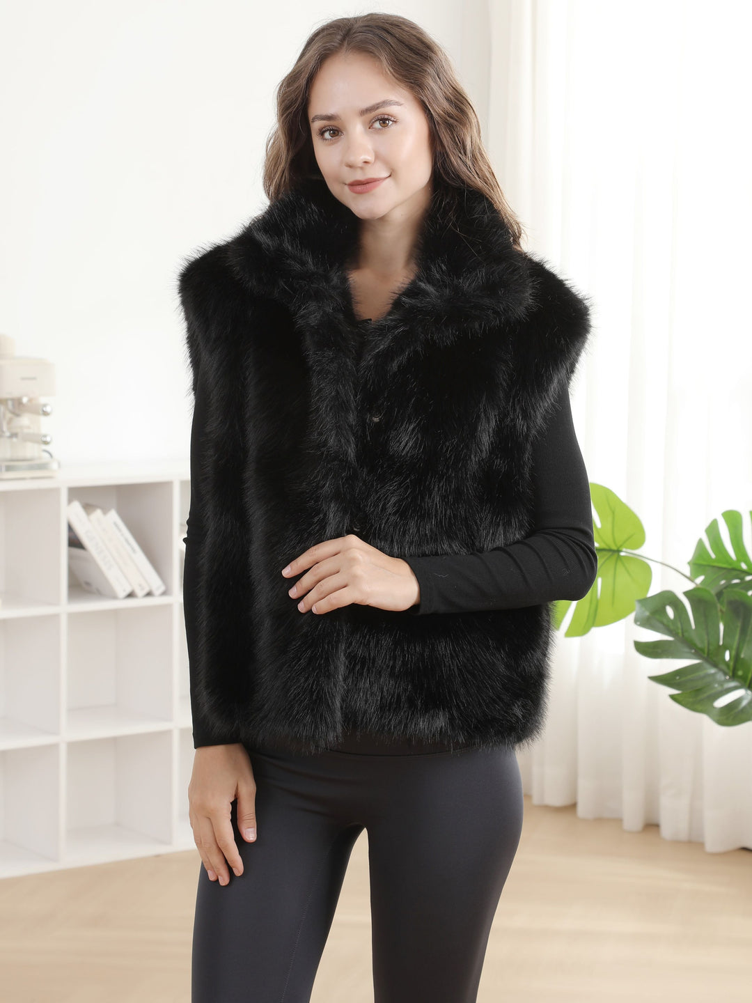 SOLID COLOR VEST