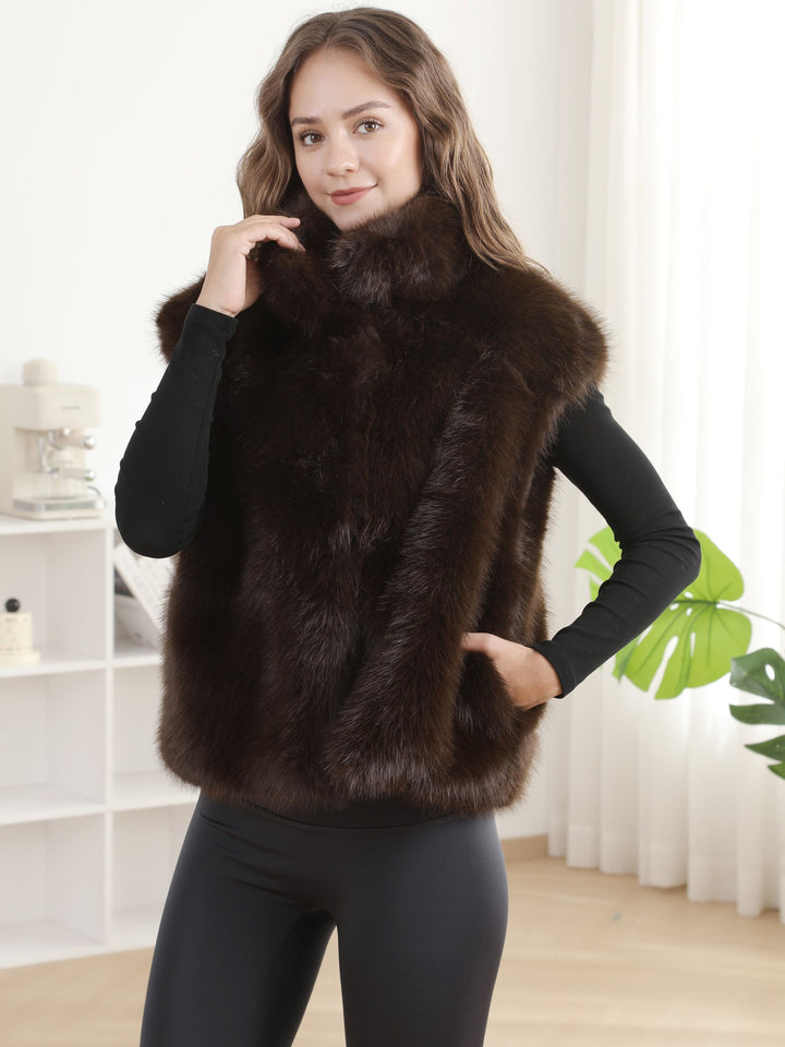 SOLID COLOR VEST
