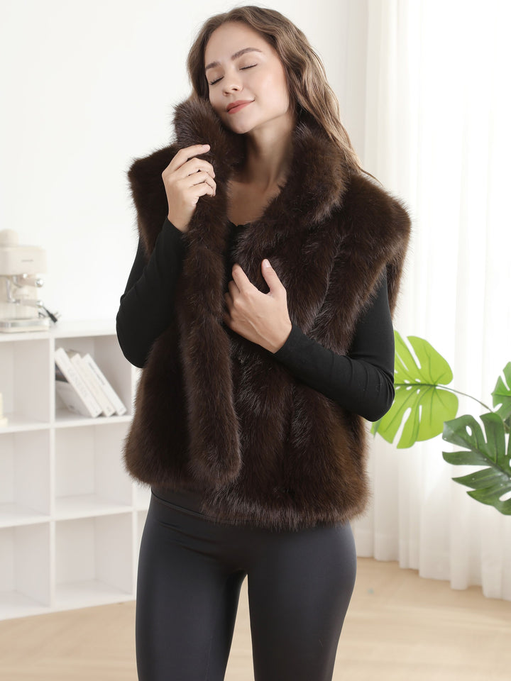 SOLID COLOR VEST