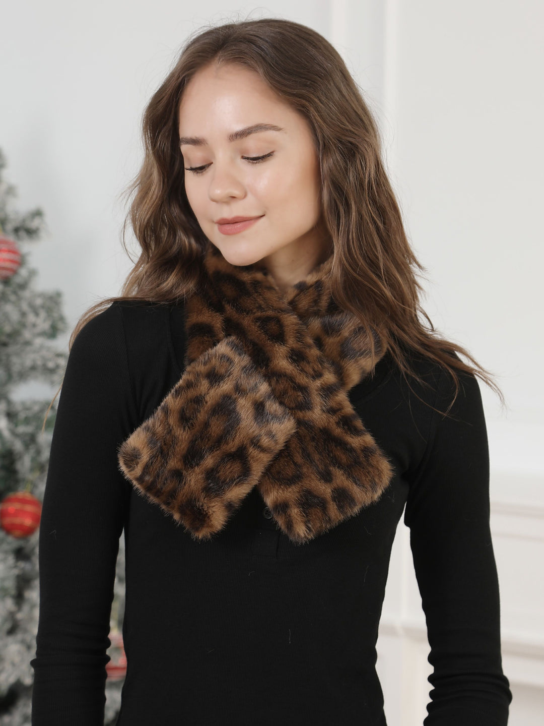 ANIMAL PATTERN SCARF