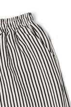 Load image into Gallery viewer, STRIPED PATTERN PANTS
