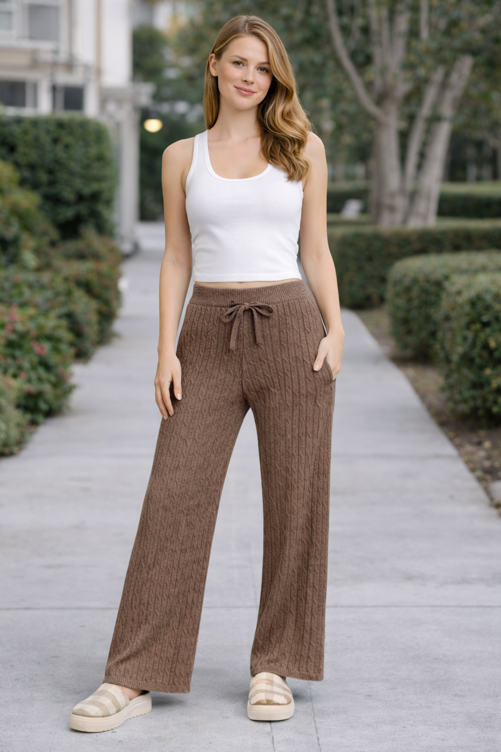 SOLID COLOR PANTS