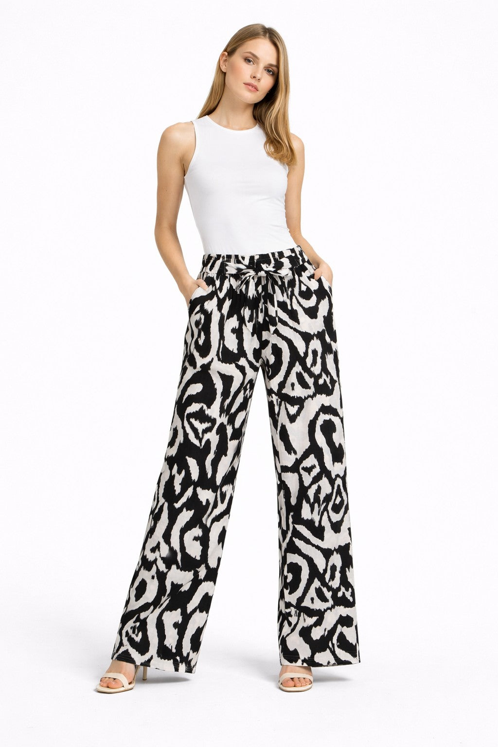 ABSTRACT PATTERN PANTS