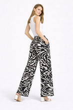 Load image into Gallery viewer, ABSTRACT PATTERN PANTS
