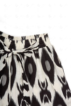 Load image into Gallery viewer, ABSTRACT PATTERN PANTS APPAREL
