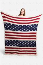 Load image into Gallery viewer, Jcl2027 Red/Navy Throw Blankets
