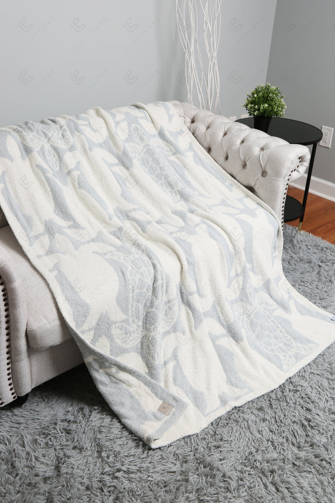 Jcl6014 Throw Blankets