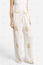 Load image into Gallery viewer, Pl220 Apparel
