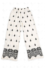 Load image into Gallery viewer, Pl208 White Apparel
