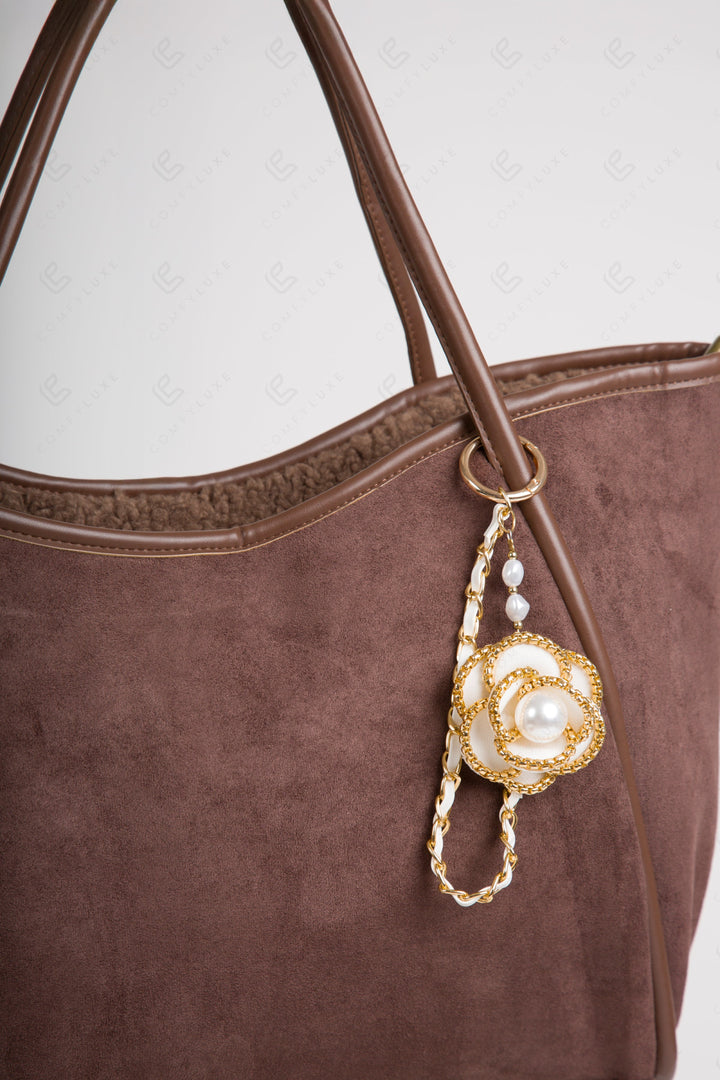 CAMELLIA KEYCHAIN/BAG CHARM KEYCHAINS