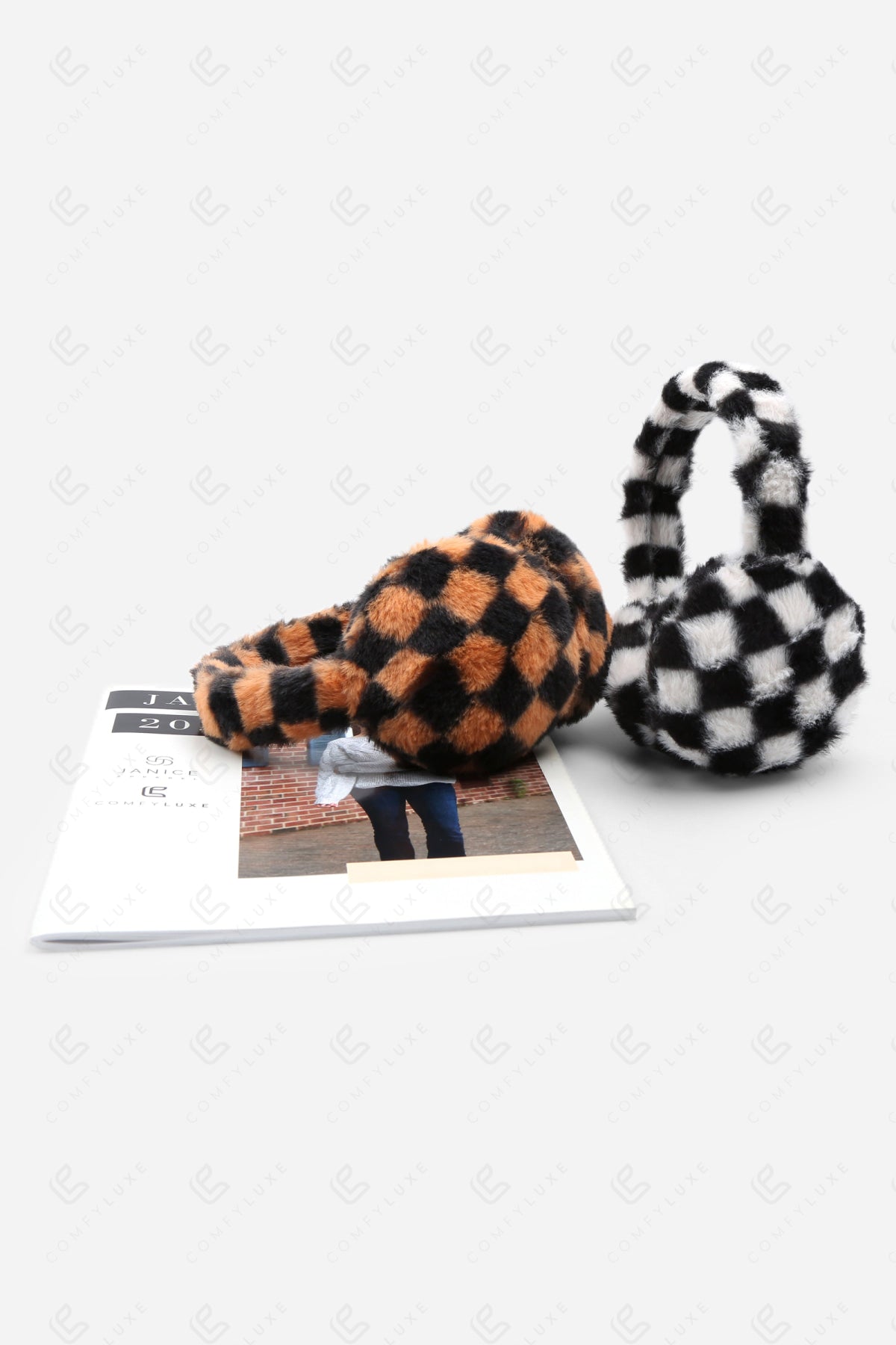 CHECKERED PATTERN EAR MUFFS EAR MUFFS