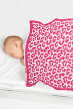 Load image into Gallery viewer, Jcl1051K Fuchsia Throw Blankets
