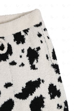 Load image into Gallery viewer, COW PATTERN SHORTS APPAREL
