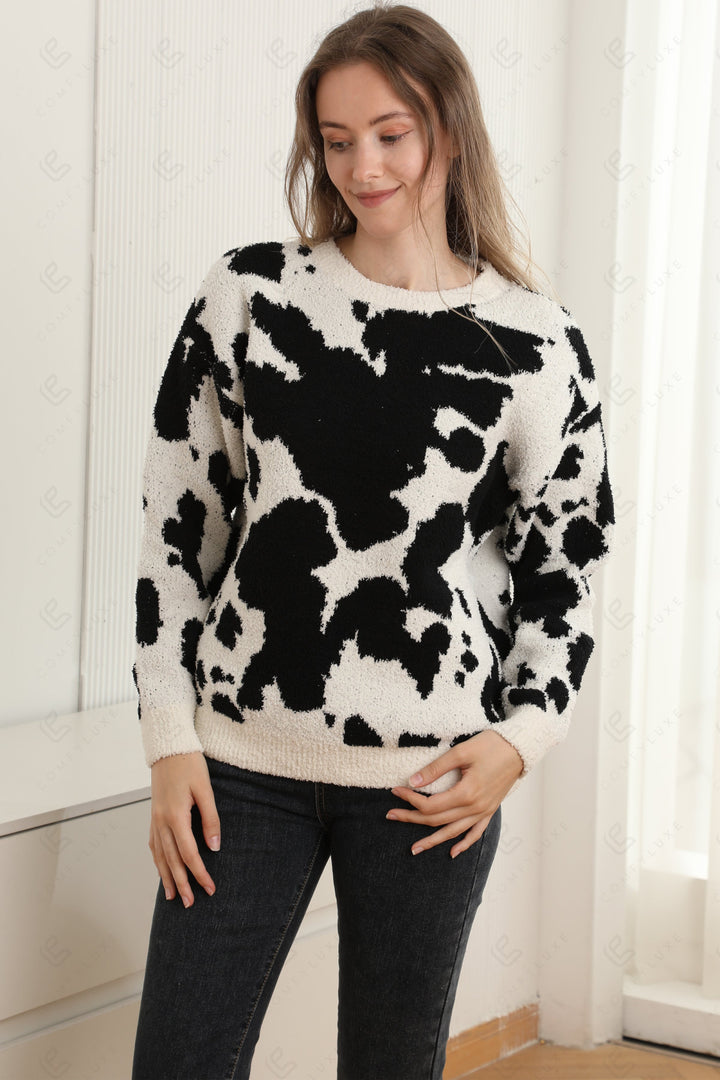 COW PATTERN SWEATER APPAREL
