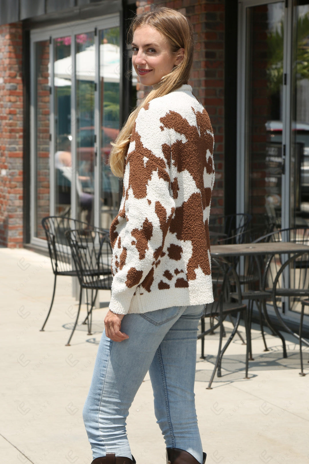 COW PATTERN SWEATER APPAREL