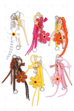 Load image into Gallery viewer, DAISY KEYCHAIN/BAG CHARM KEYCHAINS
