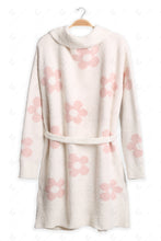 Load image into Gallery viewer, DAISY PATTERN ROBE PINK APPAREL
