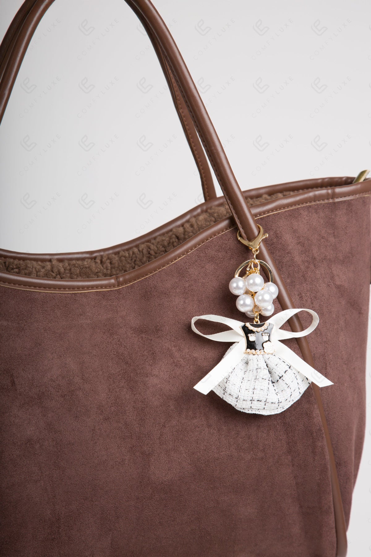 DRESS KEYCHAIN/BAG CHARM KEYCHAINS