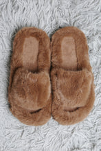 Load image into Gallery viewer, Jcl6115 Slippers/Slides
