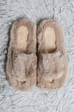 Load image into Gallery viewer, Jcl6115 Slippers/Slides
