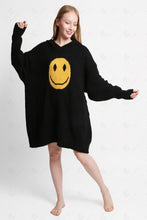 Load image into Gallery viewer, HAPPY FACE PATTERN WEARABLE BLANKET APPAREL
