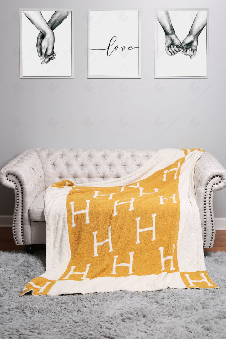 INITIAL ’H’ PATTERN THROW BLANKET YELLOW THROW BLANKETS