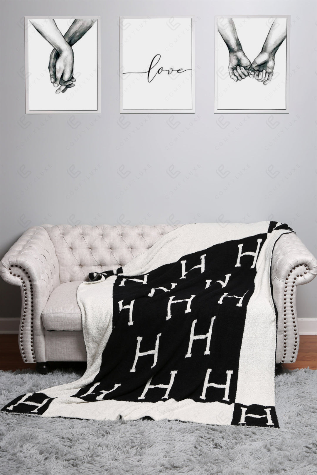 INITIAL ’H’ PATTERN THROW BLANKET THROW BLANKETS