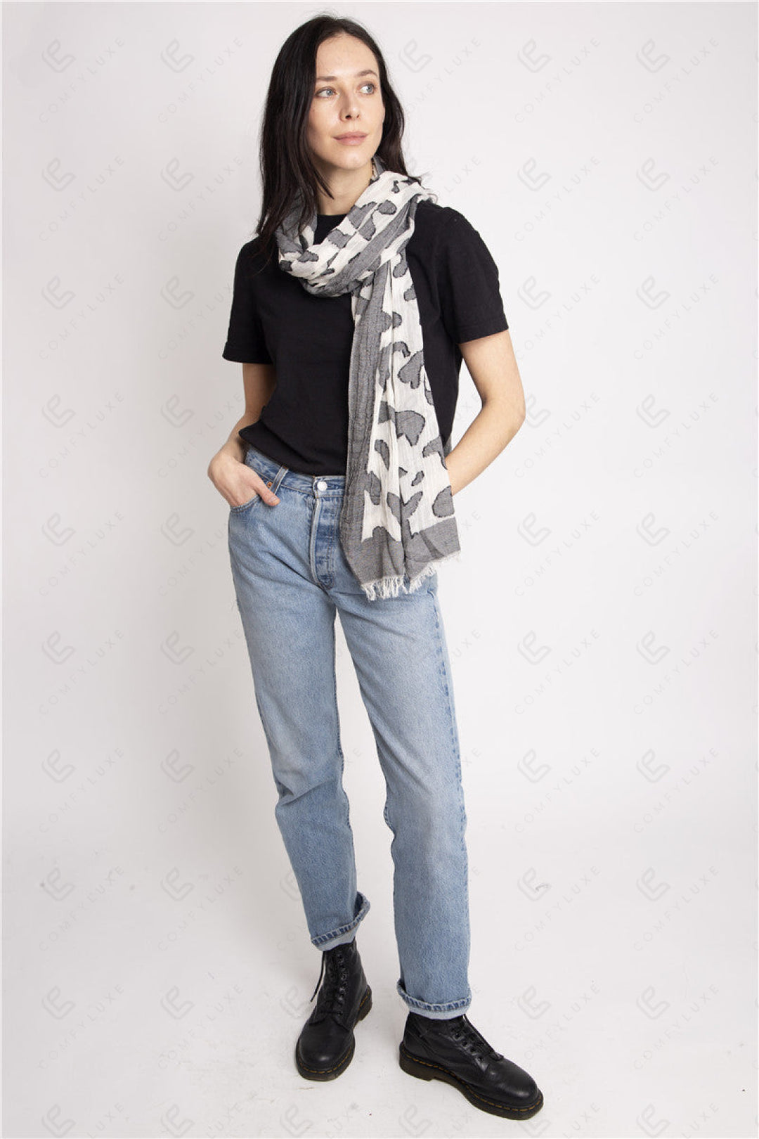 JS1075 - JTCWHOLESALE