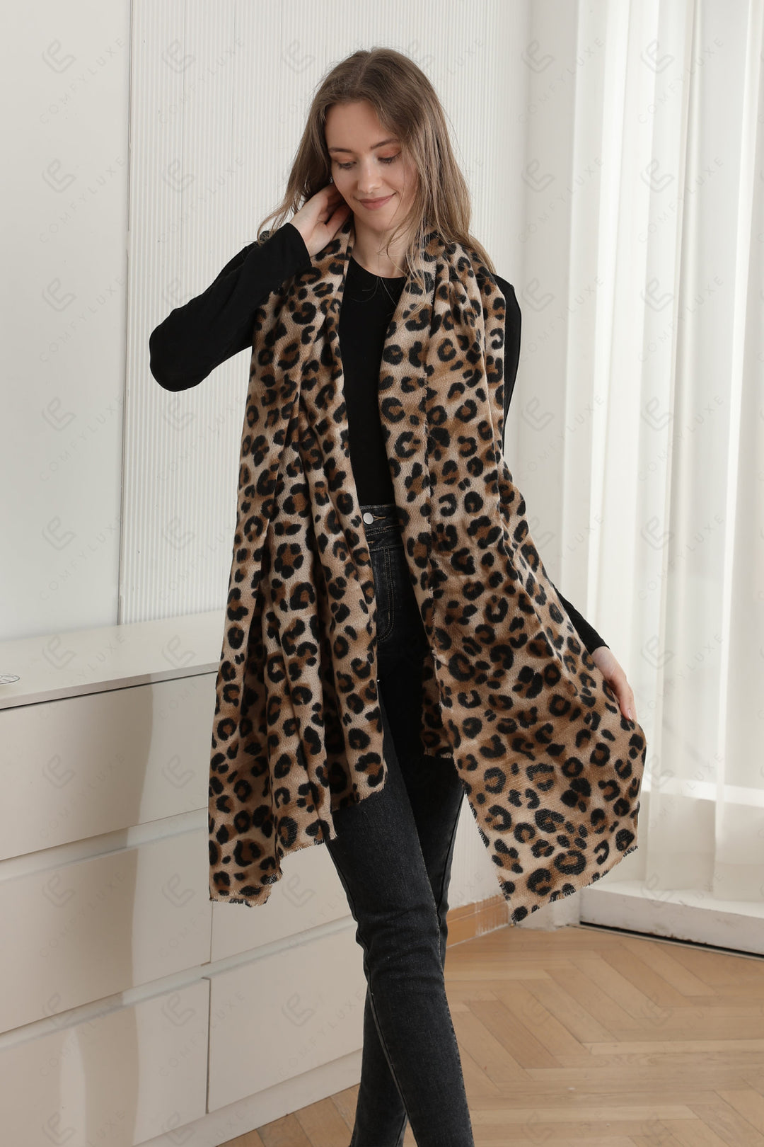 LEOPARD PATTERN SCARF BROWN SCARVES